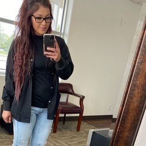 Meet your Posher, Celene